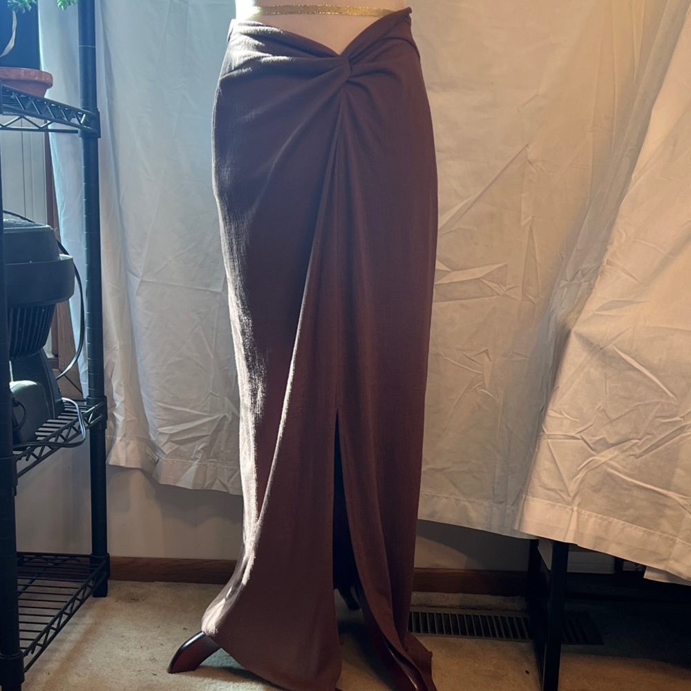 Elegant Brown Maxi Skirt With Slit